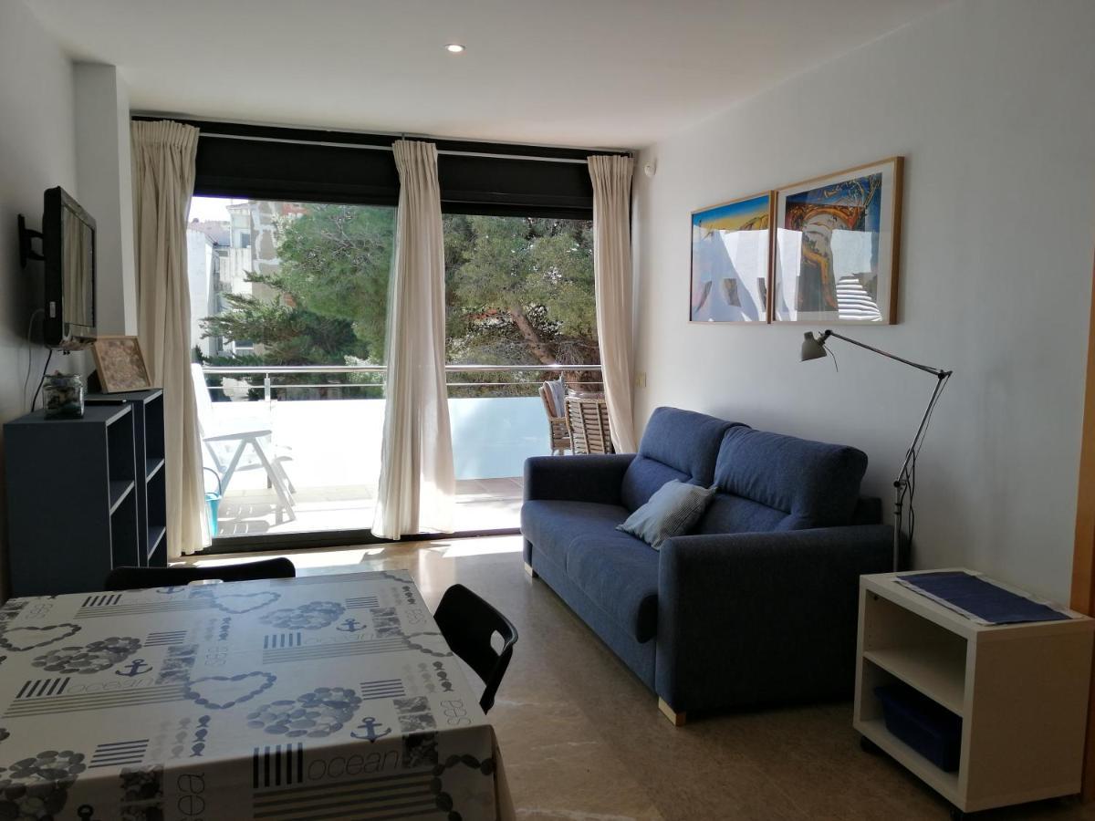 Apartament Vistamar Llanca Ngoại thất bức ảnh
